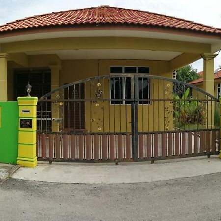 Assyifa Homestay Dungun Kültér fotó