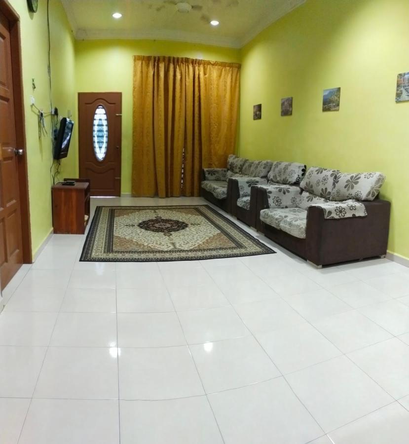 Assyifa Homestay Dungun Kültér fotó
